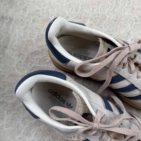 Adidas Gazelle Bold Platform Sneakers Beige & Navy - size 6 - Picture 3 of 6